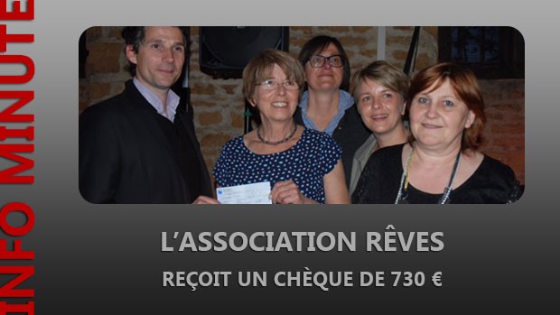 Un chèque pour l'association Rêves