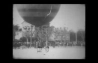 Décollage d’un ballon place du promenoir à Villefranche en 1932